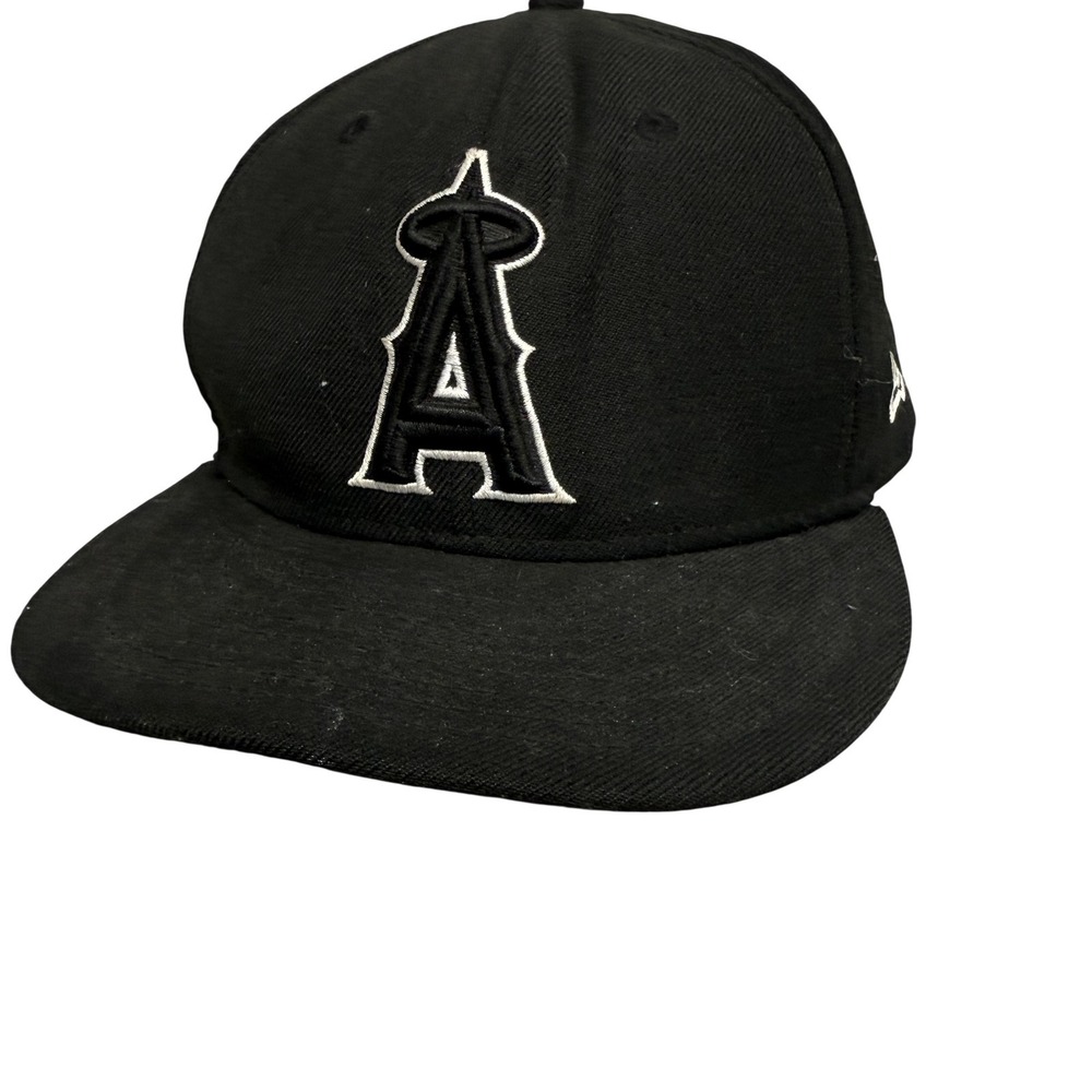 Los Angeles Angels Hat Cap Fitted Mens 7 1/2 Black MLB Baseball 59FIFTY New Era